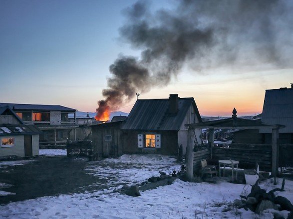 В Хмельницкой области несовершеннолетний убил свою бабушку, забрал ее деньги и сжег дом