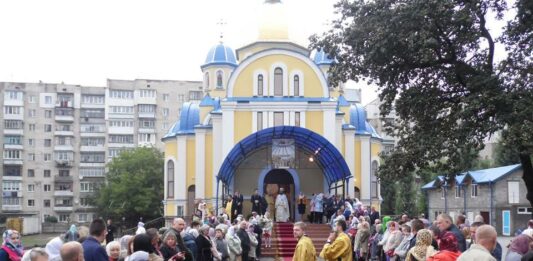 В Хмельницком иностранец обокрал храм ПЦУ - today.ua