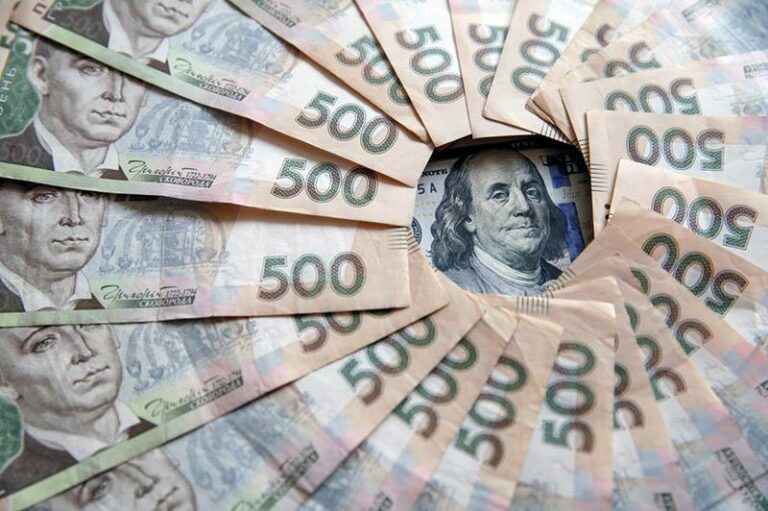 Эксперты посчитали, когда в Украине средняя зарплата достигнет 10 тыс. гривен - today.ua