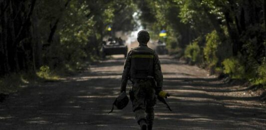 Боевик на Донбассе сбежал из “ЛНР“ в Украину: стали известны подробности - today.ua