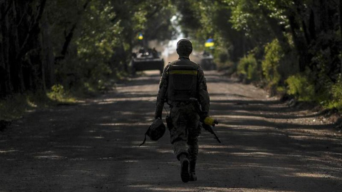 Бойовик на Донбасі втік з "ЛНР" до України: стали відомі подробиці