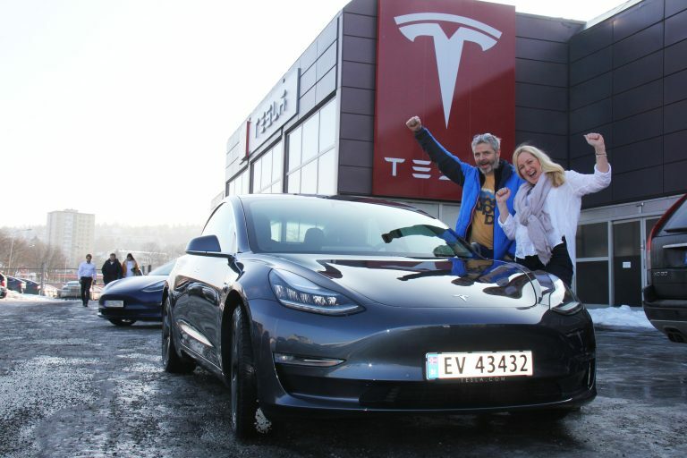 Tesla Model 3 встановила рекорд продажів у Норвегії  - today.ua