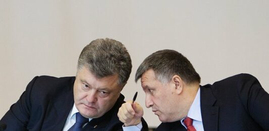 Аваков обвинил Порошенко в подкупе избирателей  - today.ua