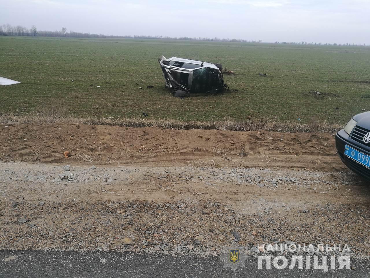 На Миколаївщині у моторошній ДТП загинув водій позашляховика