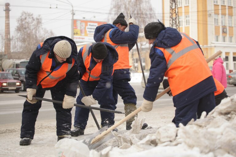 Столичним комунальникам підвищили зарплати  - today.ua