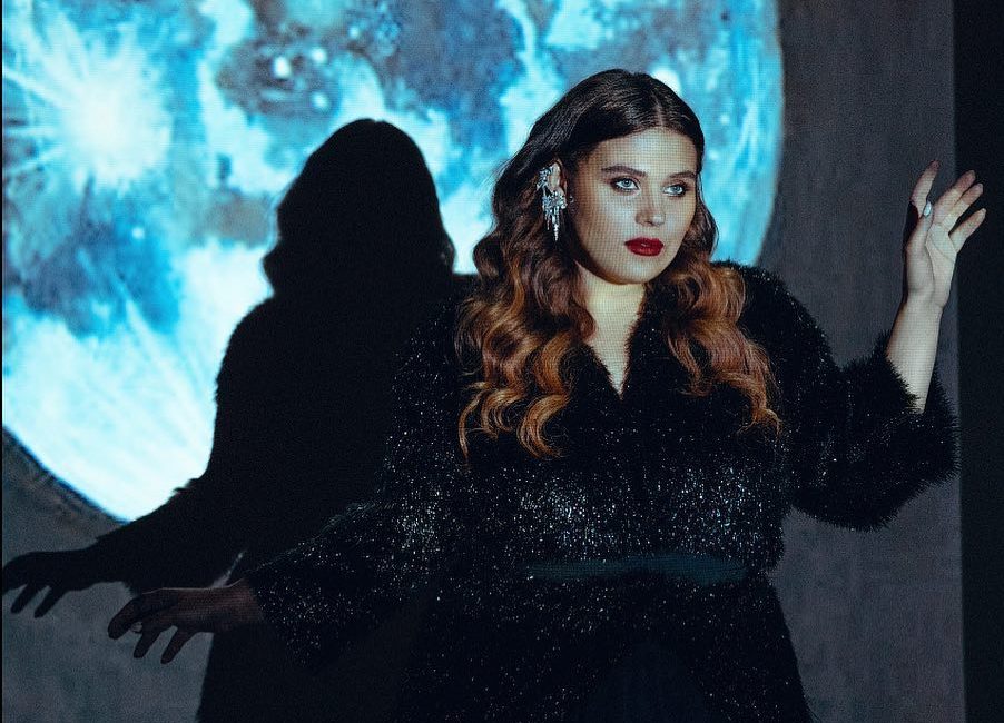 Солистка группы KAZKA будет брать уроки вокала у Джамалы - today.ua