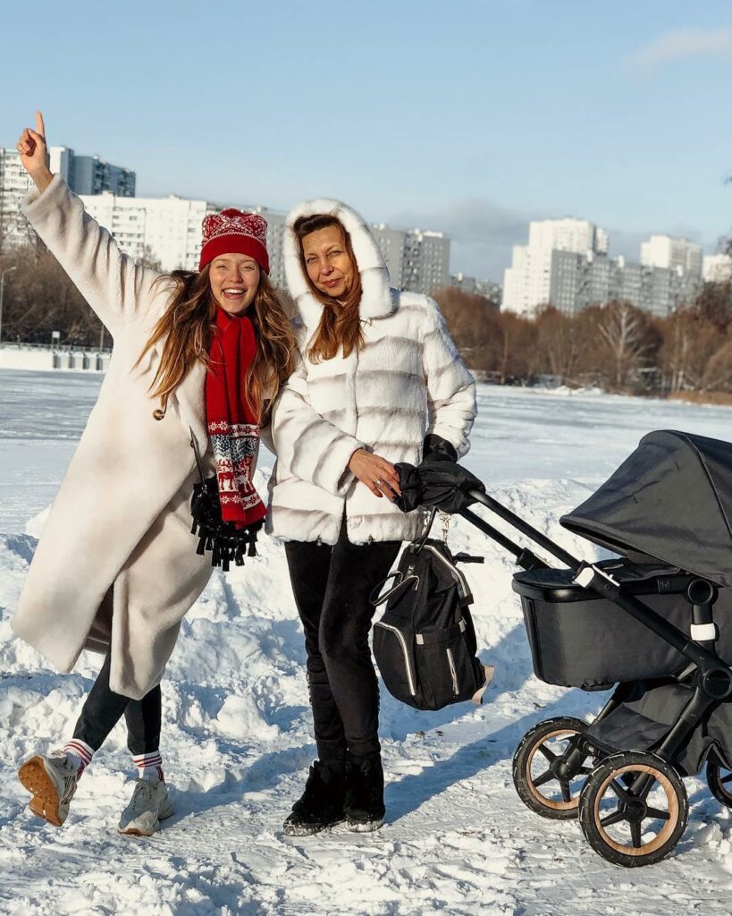 Регина Тодоренко посоветовала, как путешествовать с новорожденным ребенком 