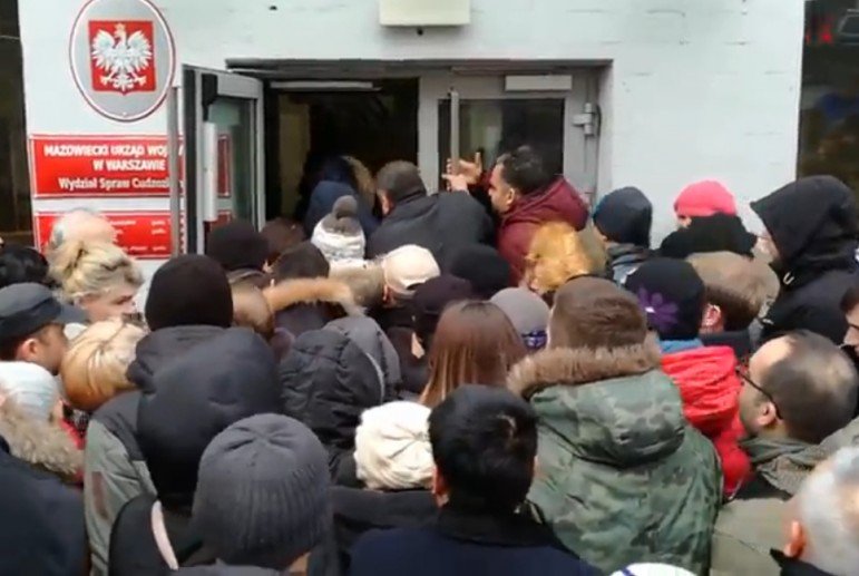 В Польше разгорелся скандал вокруг украинских заробитчан