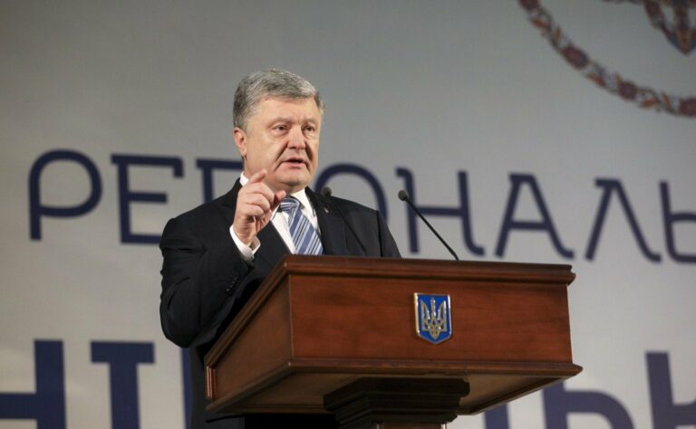 “Какая разніца - це не про нас“: Порошенко закликав зупинити наступ Антимайдану - today.ua
