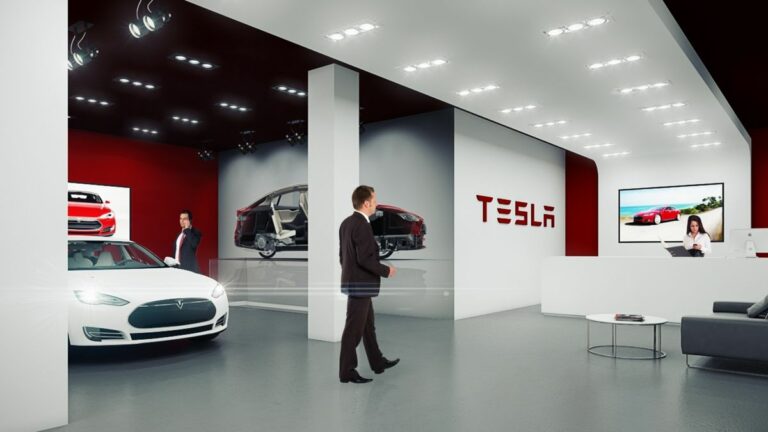 Илон Маск провоцирует продавцов Tesla на увольнение   - today.ua