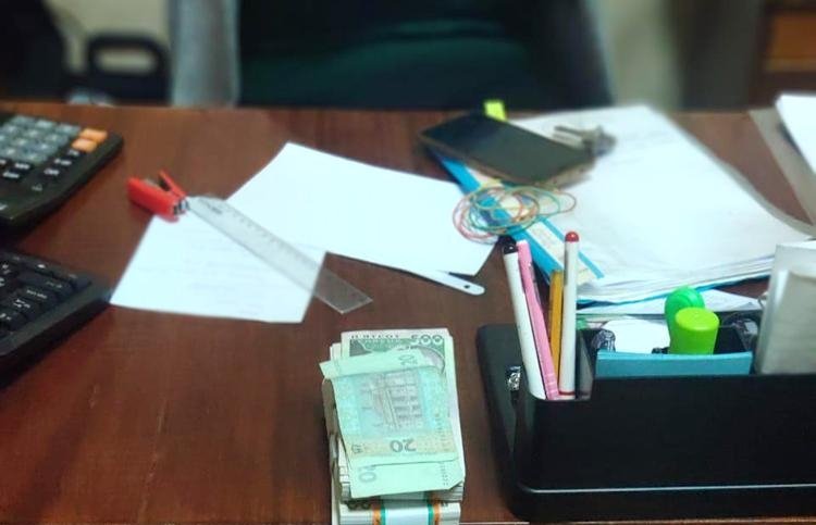 Директор держпідприємства НААН України спіймався на хабарі