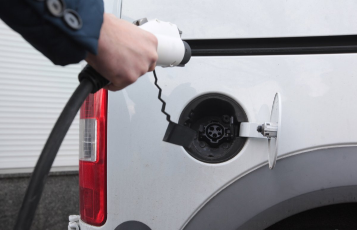 Українці перетворили "Таврію" на електрокар (відео)