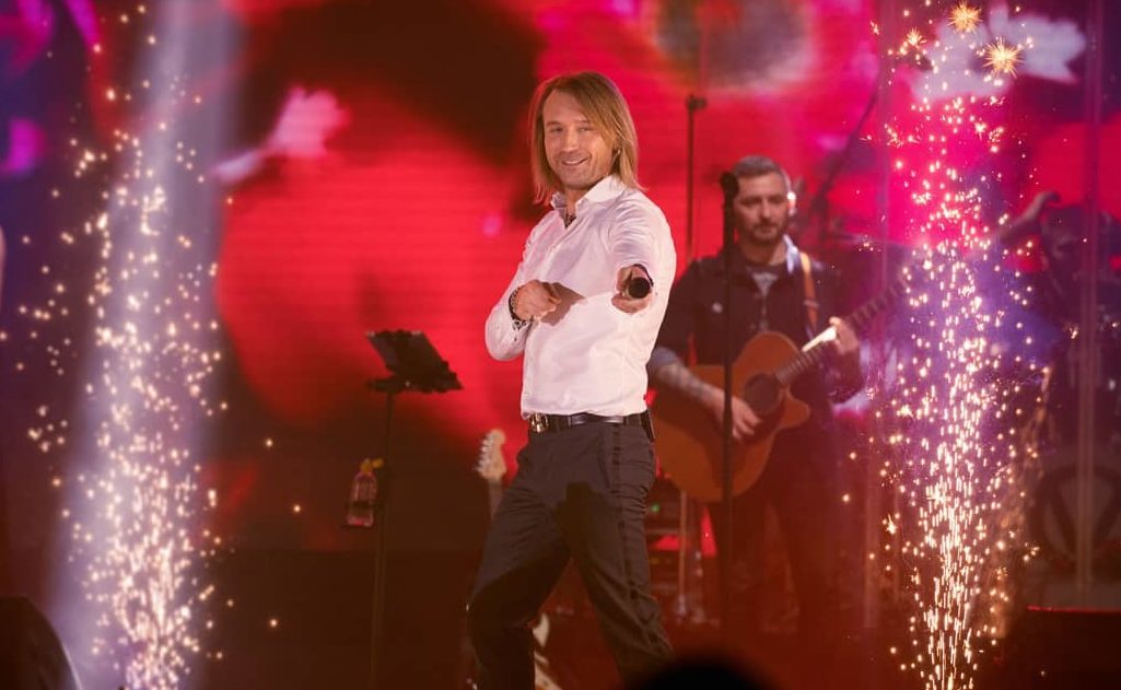 Олег Винник рассказал, для кого он стал подарком на 8 марта