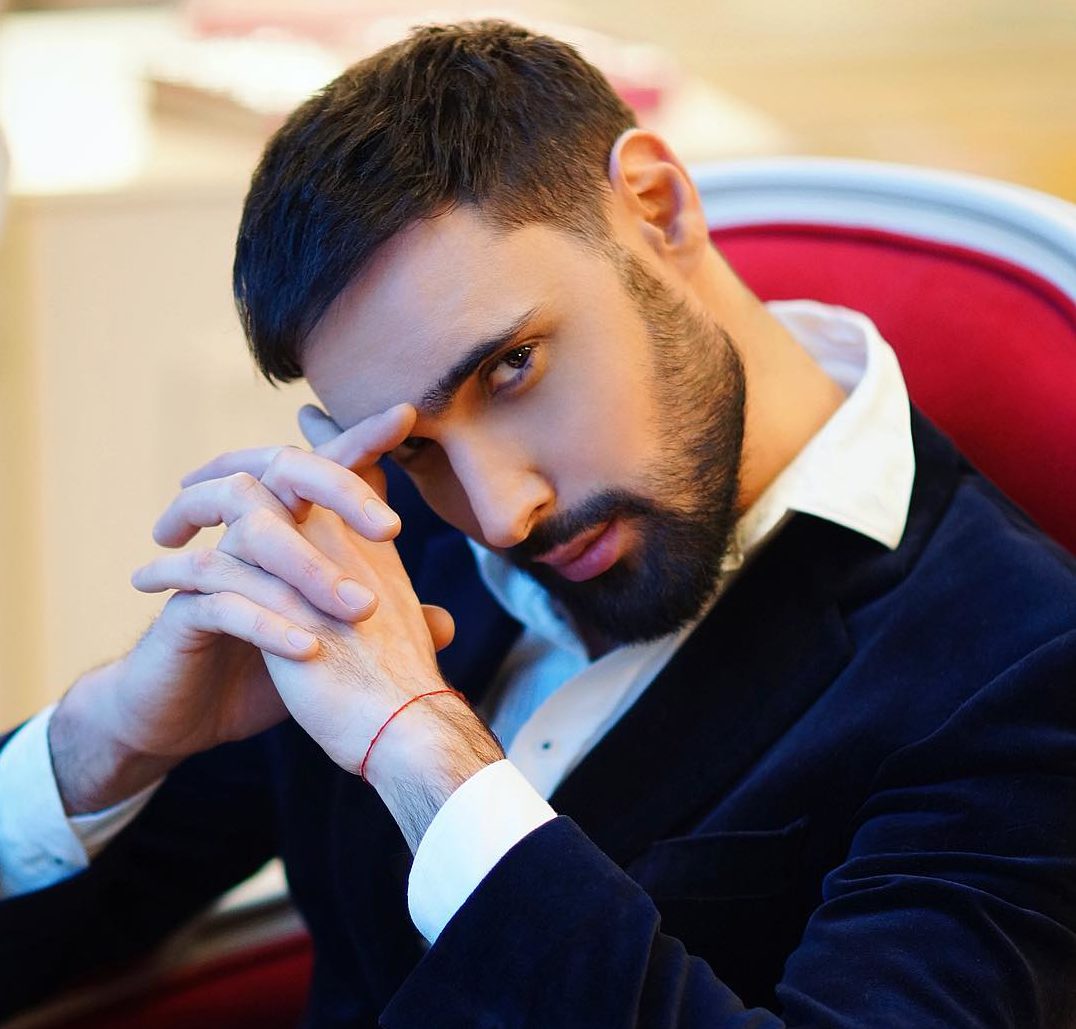 Віталій Козловський оригінально привітав себе з днем народження - today.ua