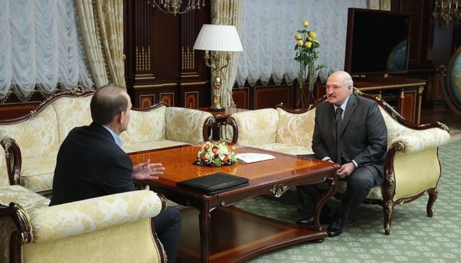 Медведчук приезжал к Лукашенко узнать, кто победит на выборах в Украине - today.ua