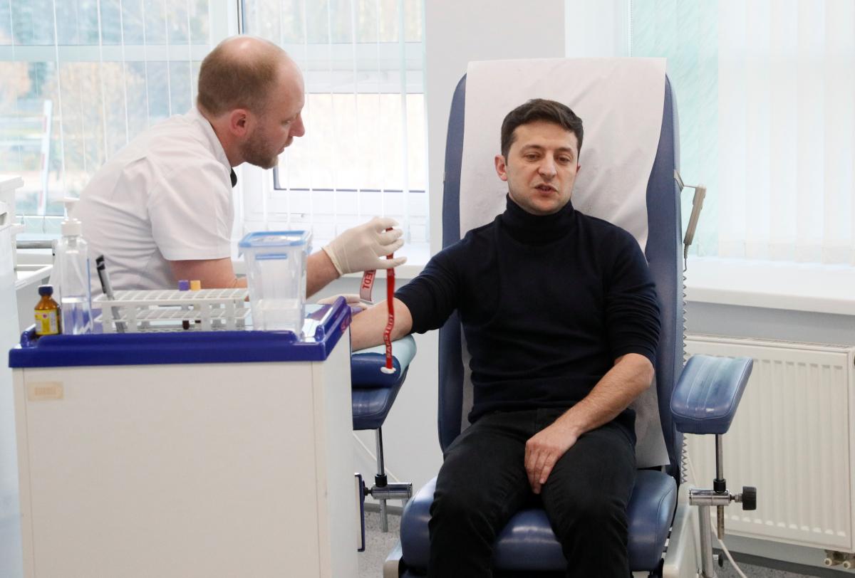 Зеленський пройшов медекспертизу: опубліковано відео