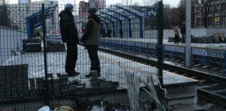 У Києві чоловік впав на рейки і загинув - today.ua