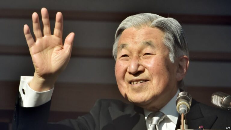 Впервые за 200 лет: японский император отрекается от престола - today.ua
