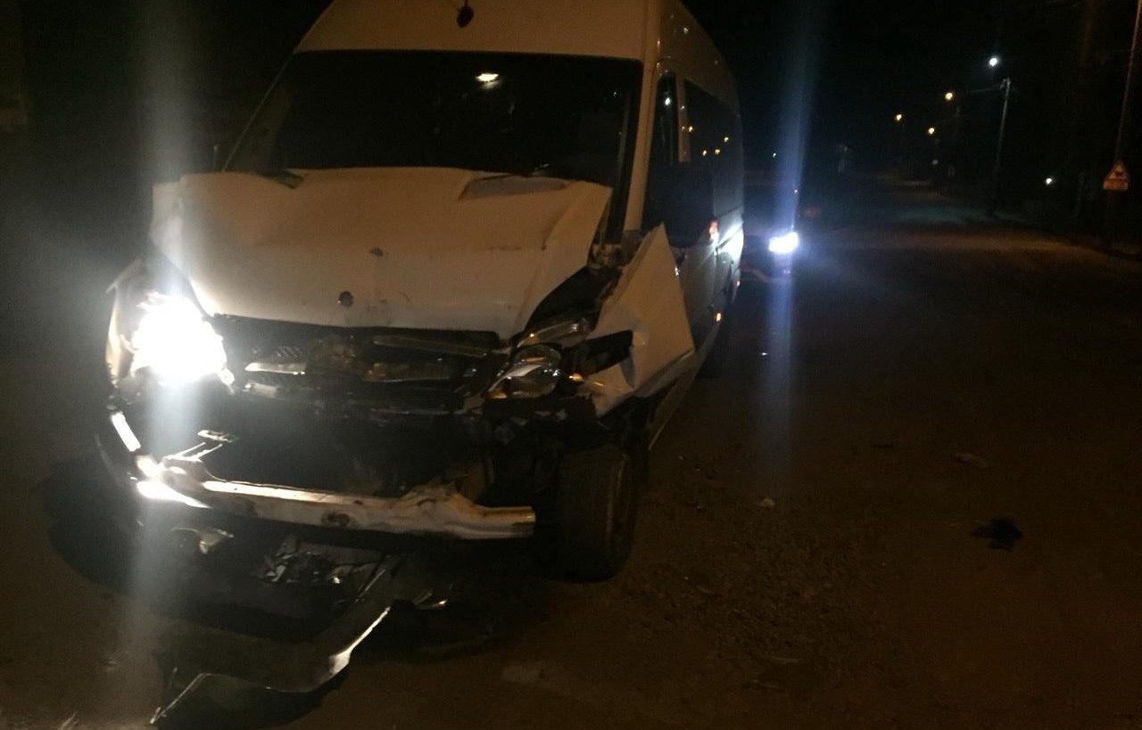 Голова ДВК, яка везла бюлетені, потрапила у ДТП