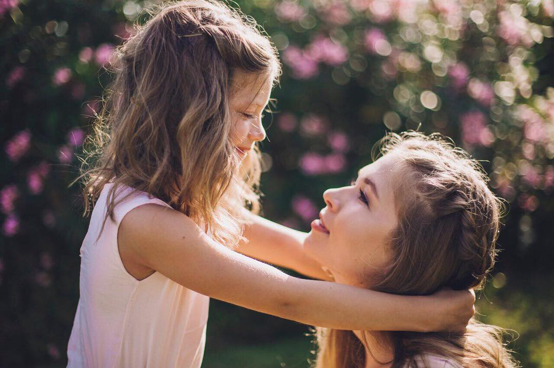 Дочь Веры Брежневой снялась в необычном клипе