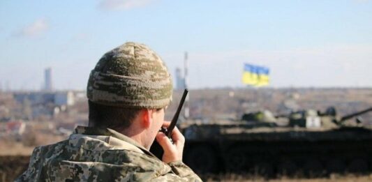 Хомчак уверяет, что военным на Донбассе не запрещали стрелять - today.ua