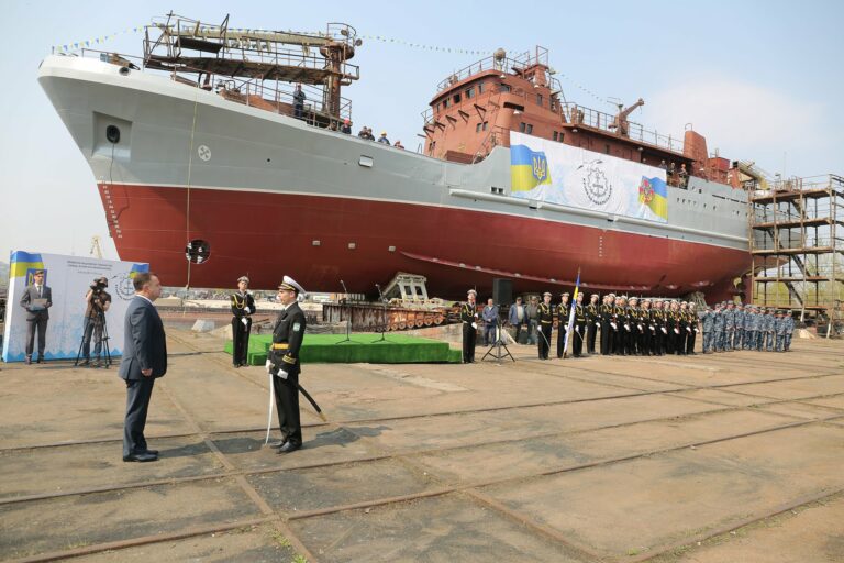В Украине спустили на воду средний разведывательный корабль ВМС ВСУ - today.ua