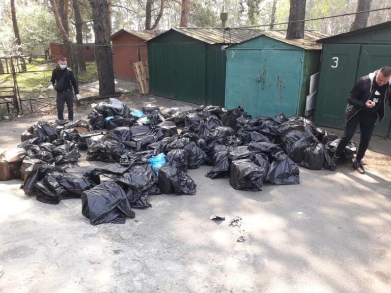 В Киеве разоблачили банду полицейских-наркоторговцев: опубликованы фото  - today.ua