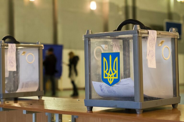 В Тернопольской области на избирательном участке умер пенсионер - today.ua