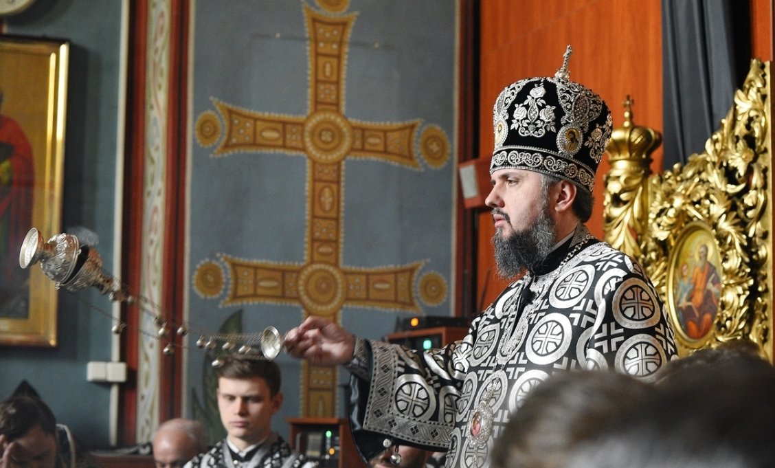 Епифаний поздравил Зеленского с победой на выборах - today.ua