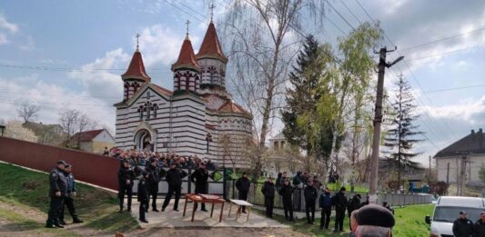 На Буковине произошел конфликт между представителями религиозных общин - today.ua