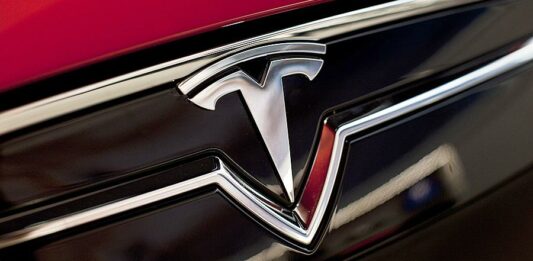 Ілон Маск розкрив секрет логотипу Tesla - today.ua