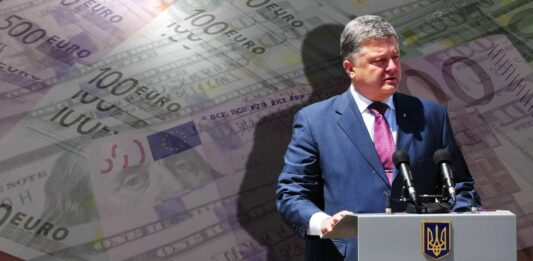 Порошенко доручив НБУ захищати заощадження клієнтів ПриватБанку  - today.ua