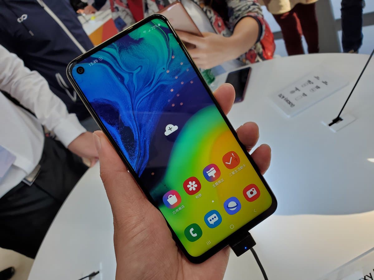 Samsung Galaxy A60 представлен официально