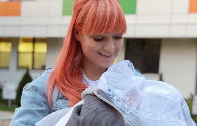 Світлана Тарабарова назвала ім'я хрещеної свого сина