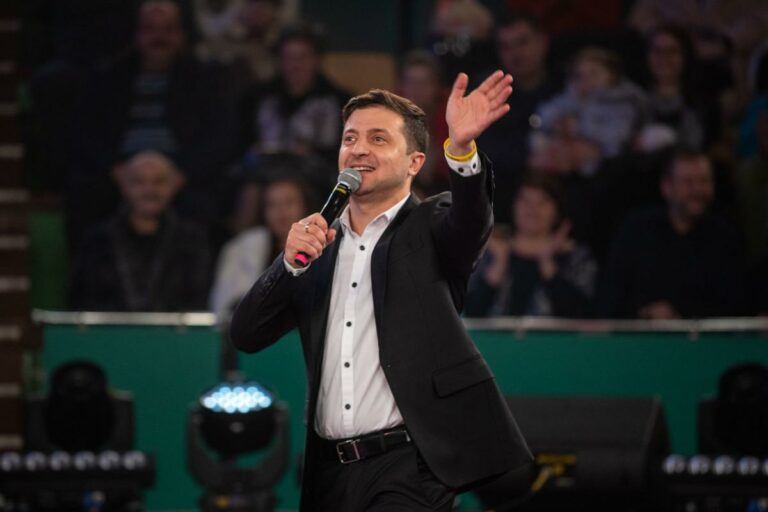 Окончательные результаты экзит-пола: Зеленский набирает 73% голосов - today.ua