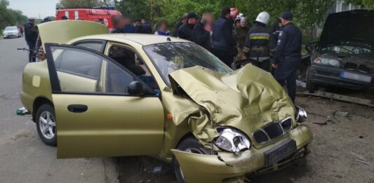 Біля Львову сталася жахлива ДТП: травмовано 5 чоловік - today.ua