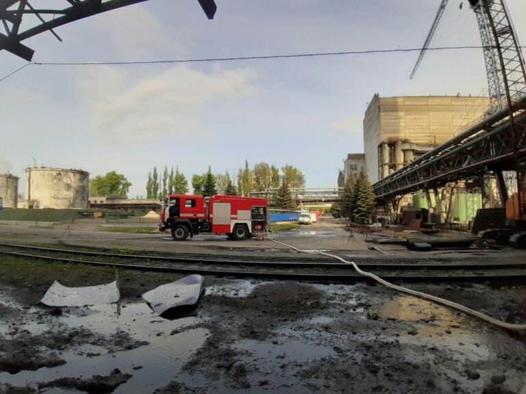 На Донбассе горела электростанция: стали известны подробности  - today.ua
