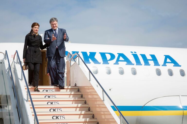 Суд розглядає заборону виїзду з України 180-ти посадовців - today.ua