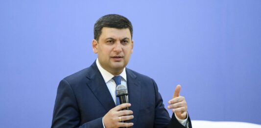 Гройсман назвал отрасль, от которой зависит успех украинской экономики - today.ua