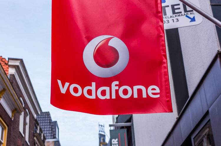 Vodafone купує у Ахметова Vega - today.ua
