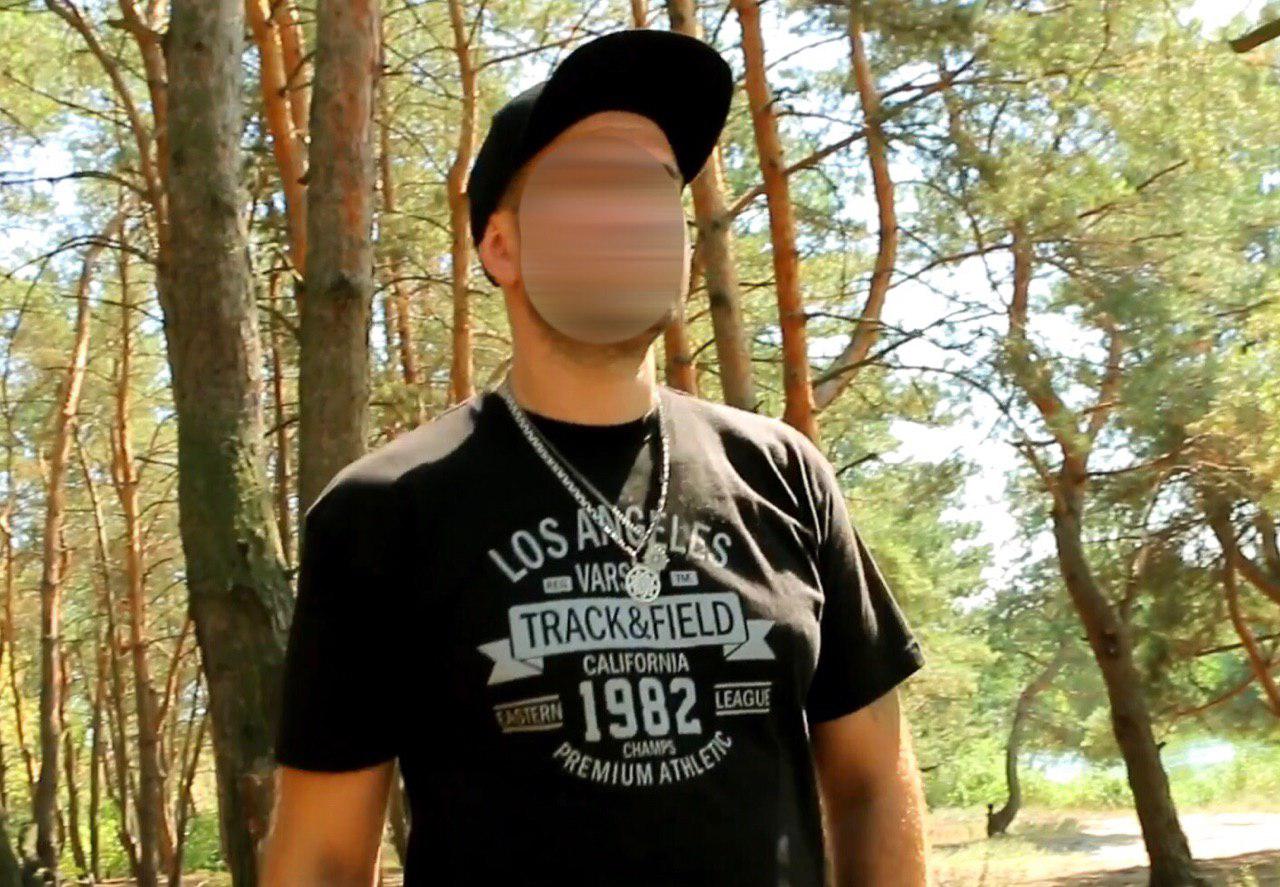 На Черкащині 38-річний чоловік виготовляв порнографічний контент за участю своєї доньки