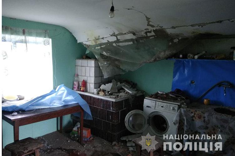 На Тернопольщине в доме взорвалась шаровая молния: пострадали пятеро детей