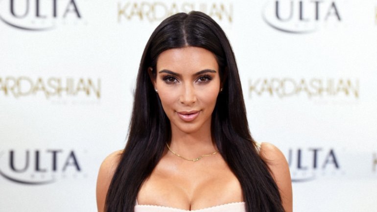 Ким Кардашьян в четвертый раз стала мамой