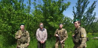Украинские прикодонники задержали беглеца из России - today.ua