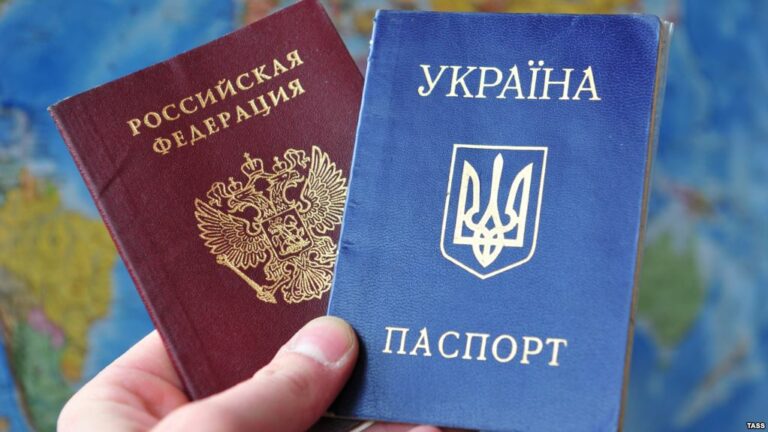 Ответ Путину: у Зеленского хотят выдавать украинские паспорта людям, которые подвергаются гонениям в своей стране - today.ua