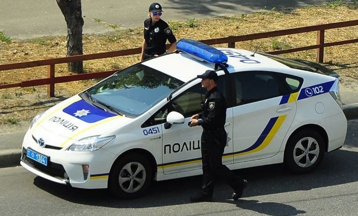 Юристы напомнили водителям о важном нюансе при остановке по требованию полиции  - today.ua