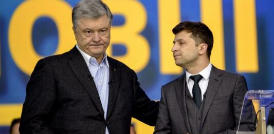 “Повернення України в часи Януковича“: Порошенко звернувся до Зеленського під будівлею ДБР - today.ua