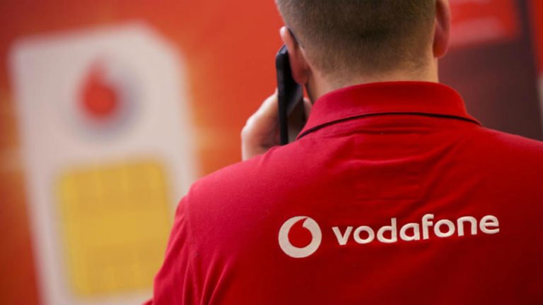 Vodafone приостановил услугу дистанционной замены sim-карты