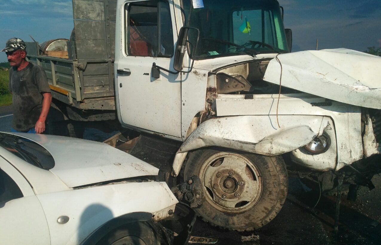 На Львівщині у ДТП постраждало 16 людей