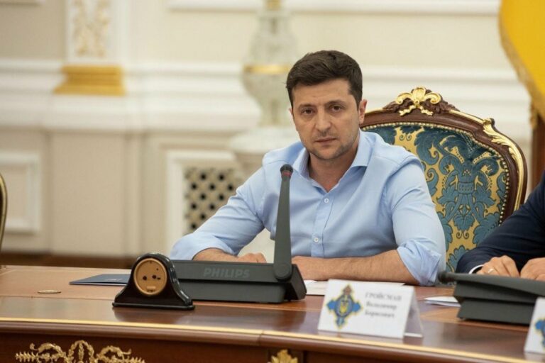 Зеленський призначив свого представника в Конституційному суді - today.ua